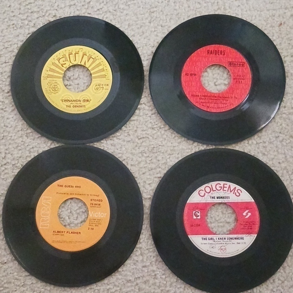 20 Various Artist 45 Vinyl Records - Picture 5 of 10